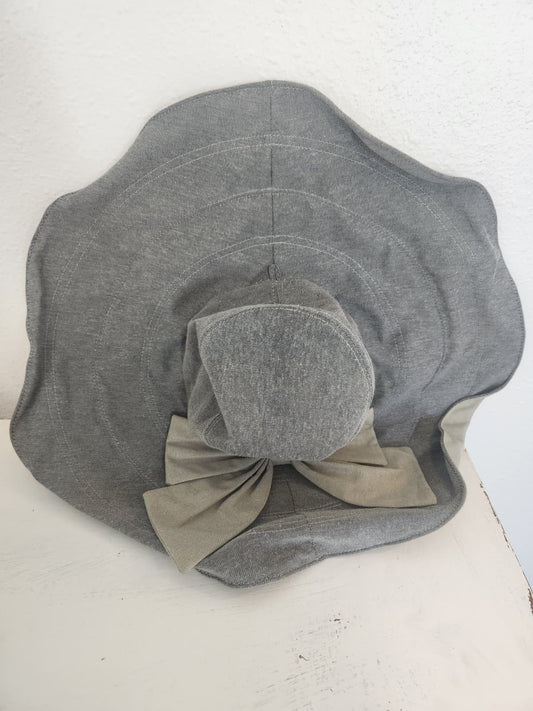 Grey Wide-Brim Hat with Bow